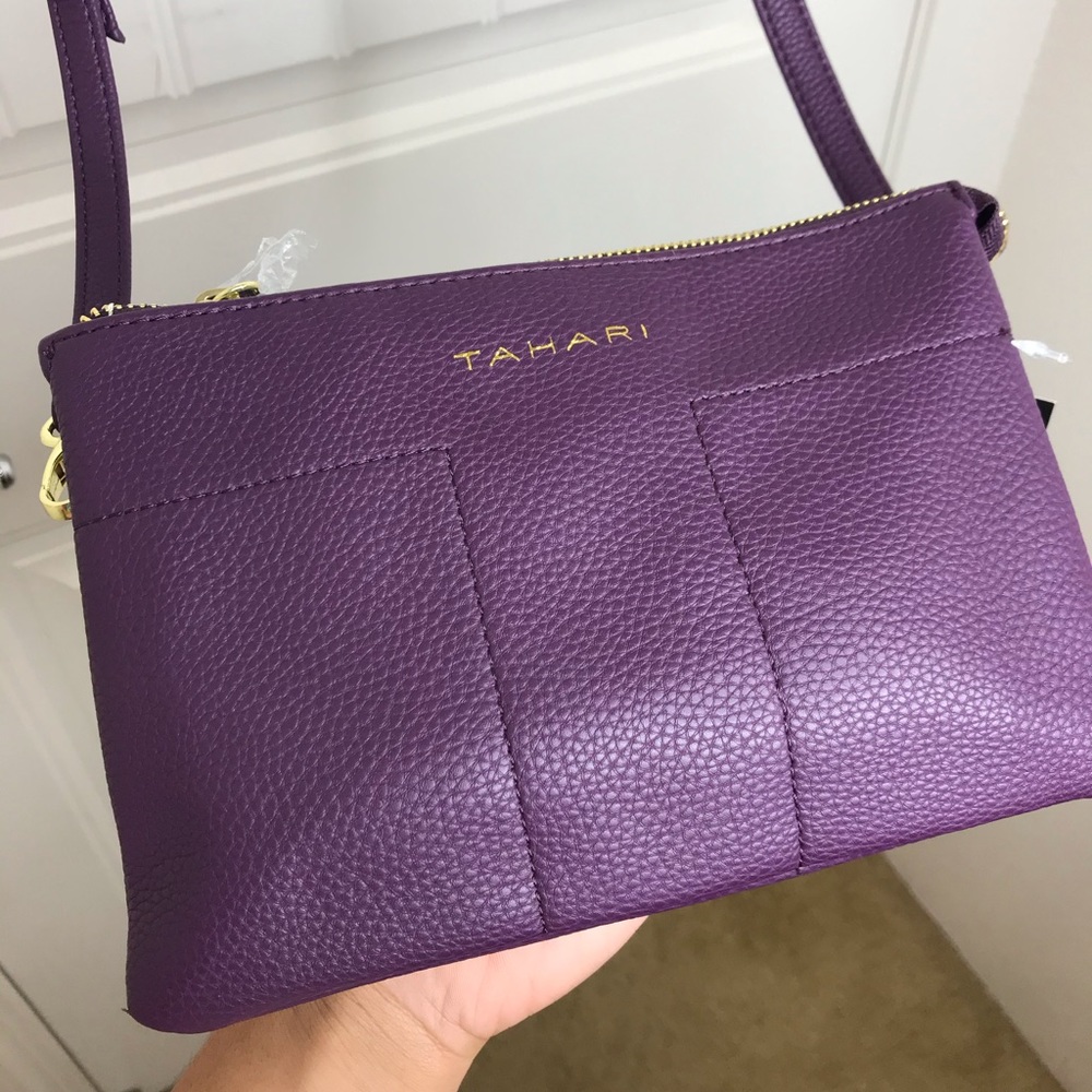 TAHARI crossbody bag
